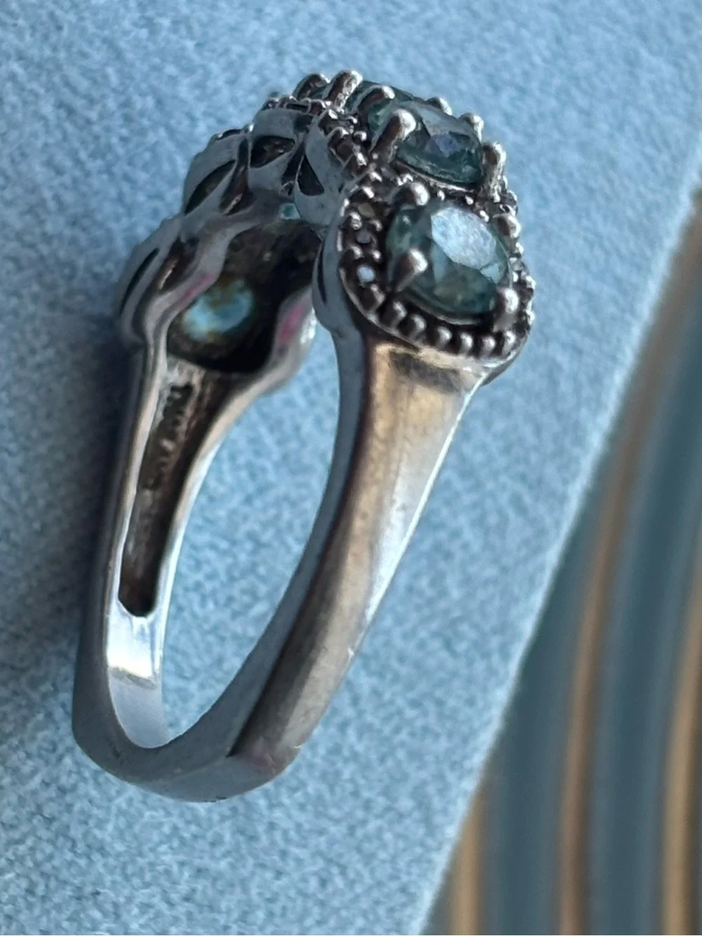 Sterling Silver Aquamarine Gemstone Ring vintage - Light Blue Halo Band